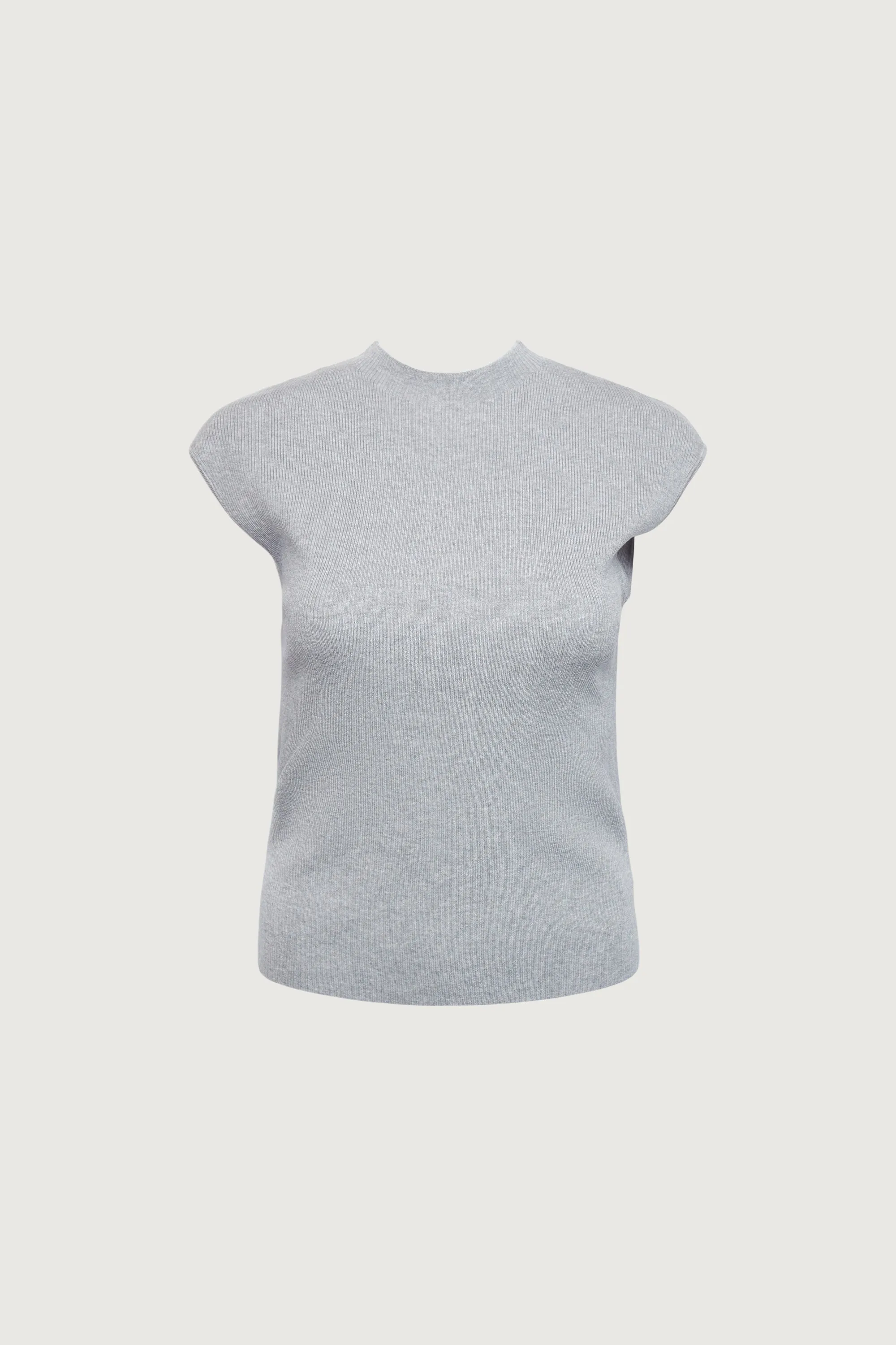 CLASSIC SLEEVELESS KNIT TOP