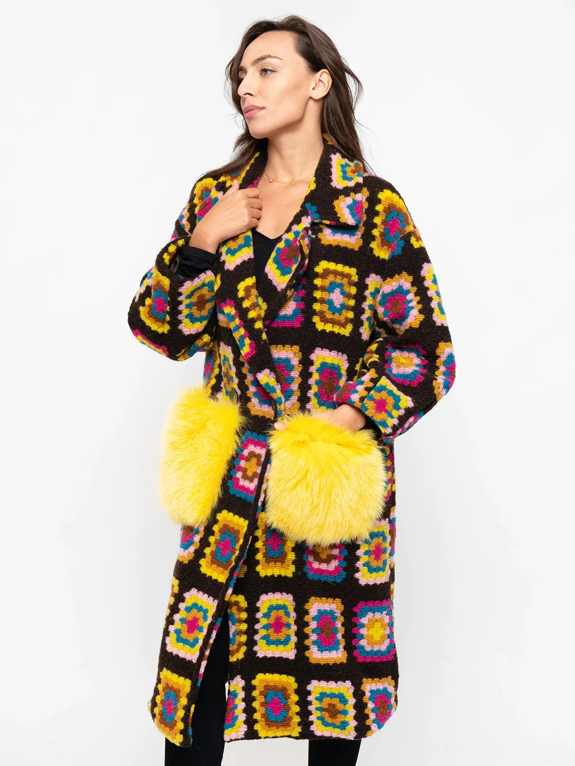 COAT- Fox pockets yellow & black
