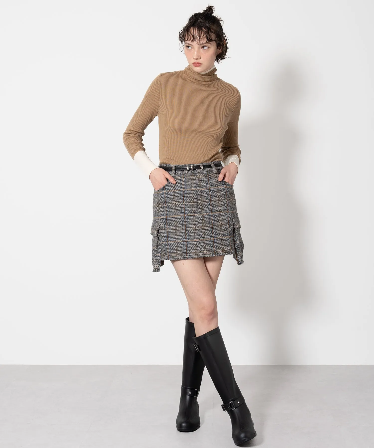 Color Block Rib Knit High Neck Wool Top