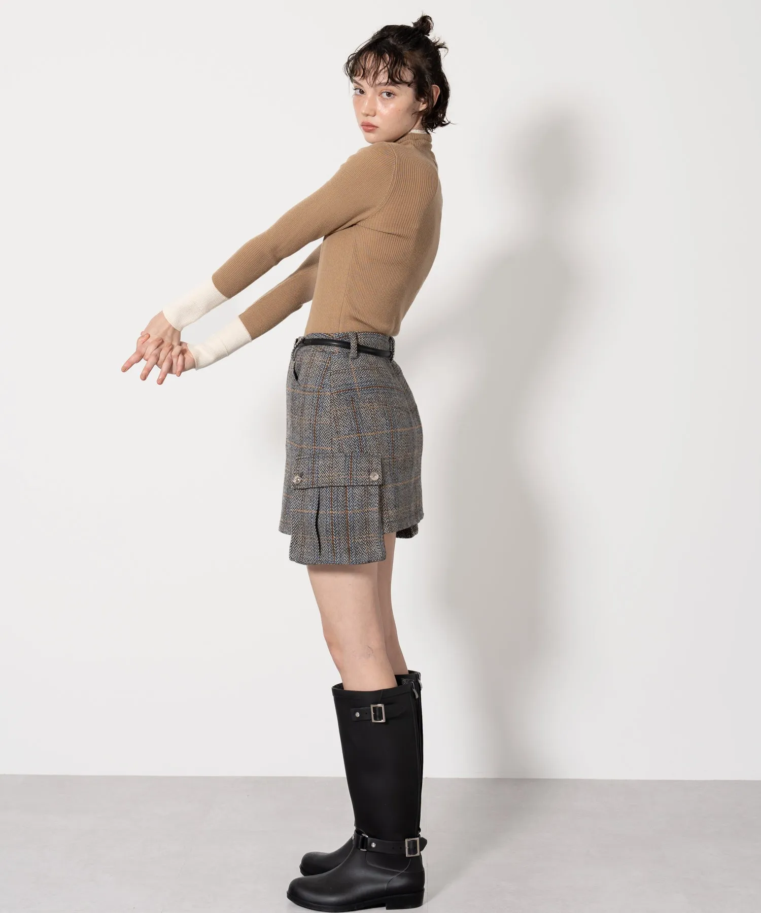 Color Block Rib Knit High Neck Wool Top
