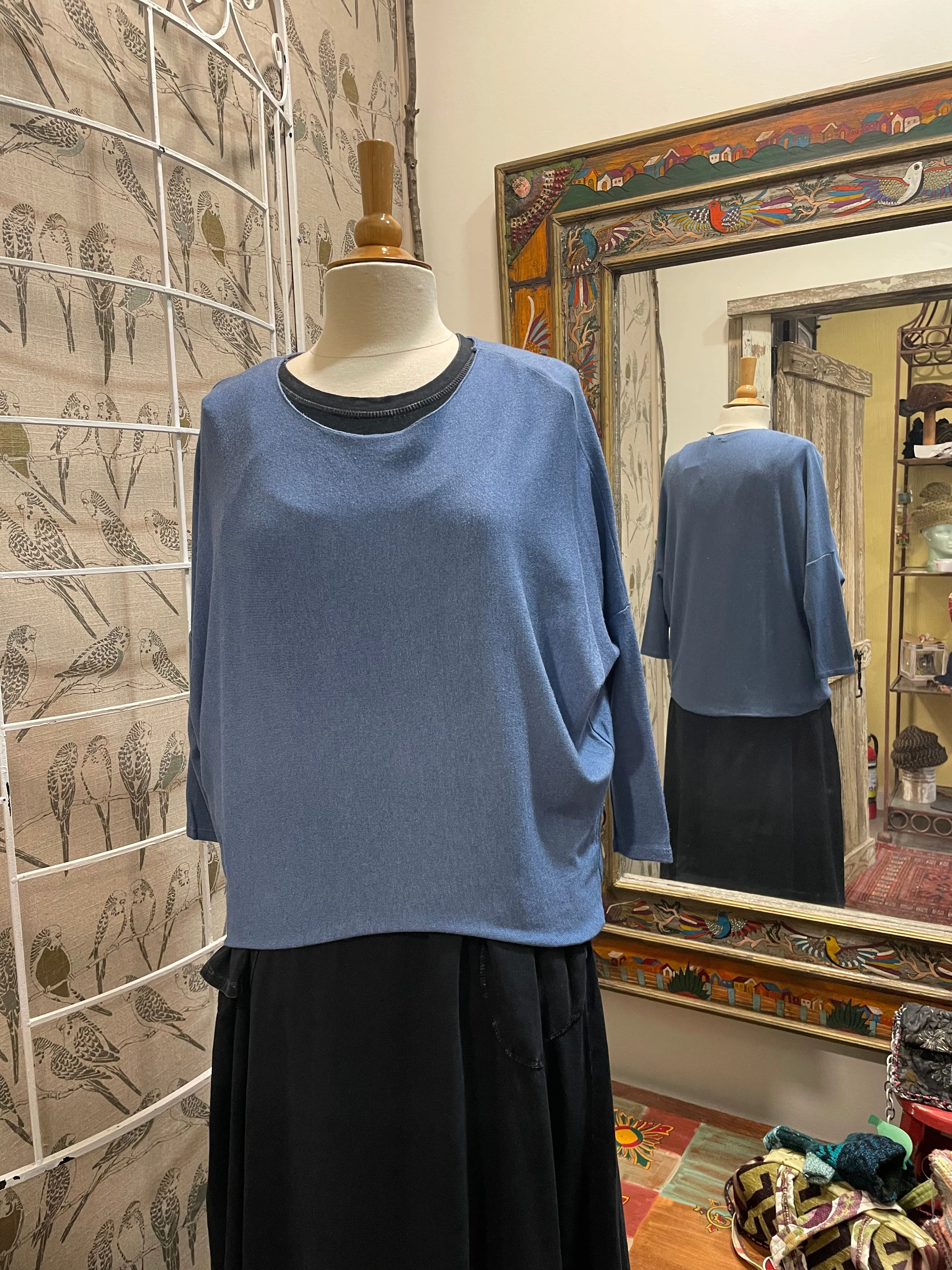 Dolman Lightweight Sweater in Nero Black by Venti 6