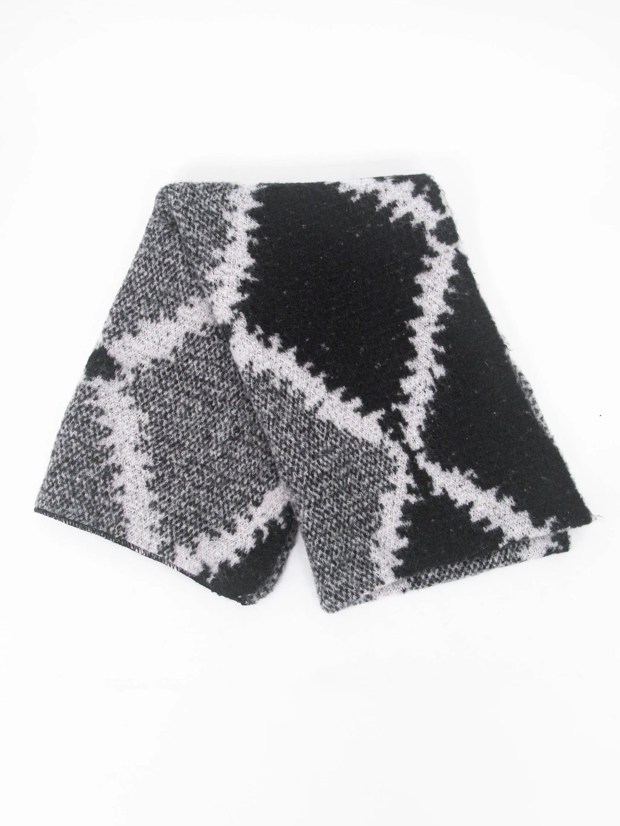 Dove Heavyweight Scarf - Grey/Black, Crosshatch