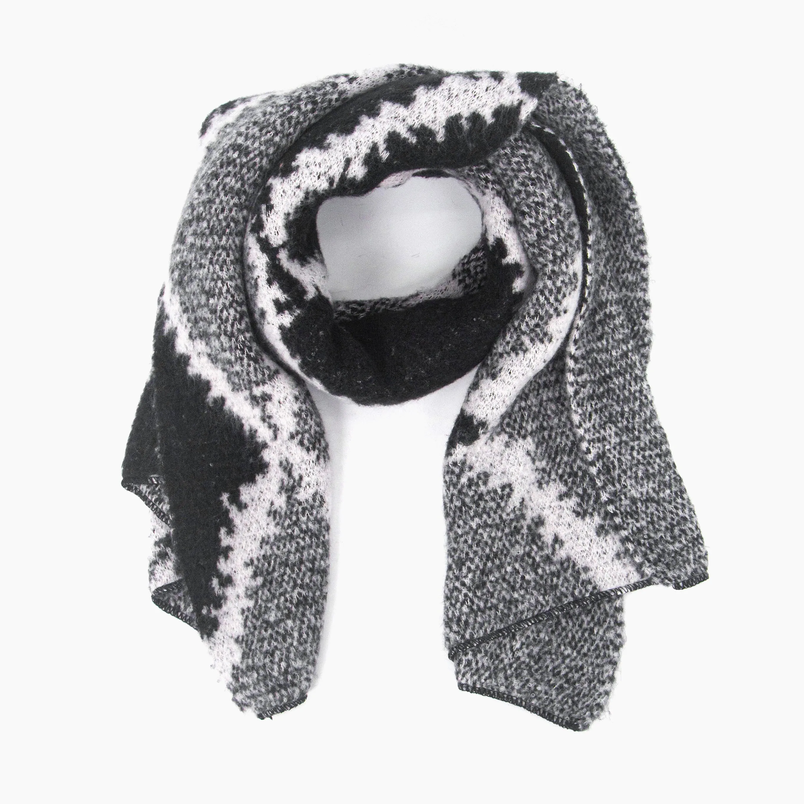 Dove Heavyweight Scarf - Grey/Black, Crosshatch