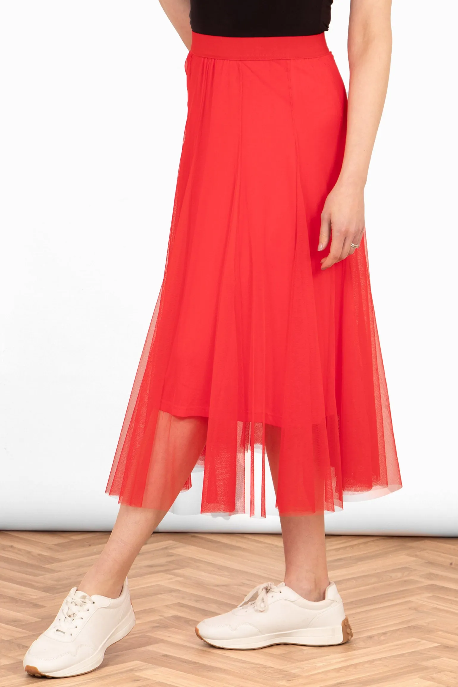 Eden Tulle Midaxi Swing Skirt- Red