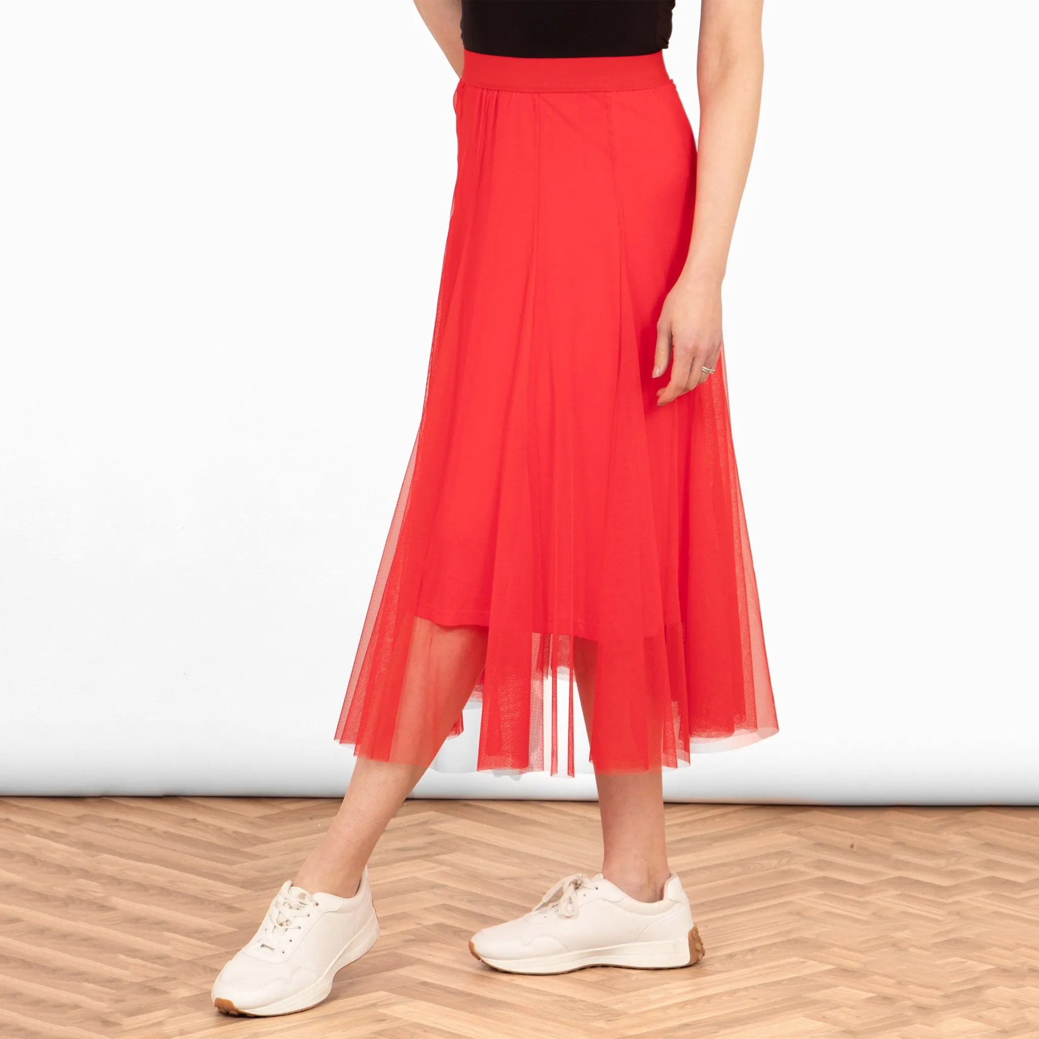 Eden Tulle Midaxi Swing Skirt- Red