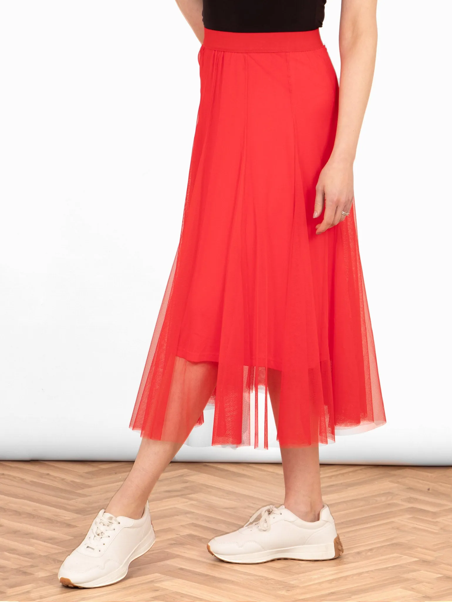 Eden Tulle Midaxi Swing Skirt- Red