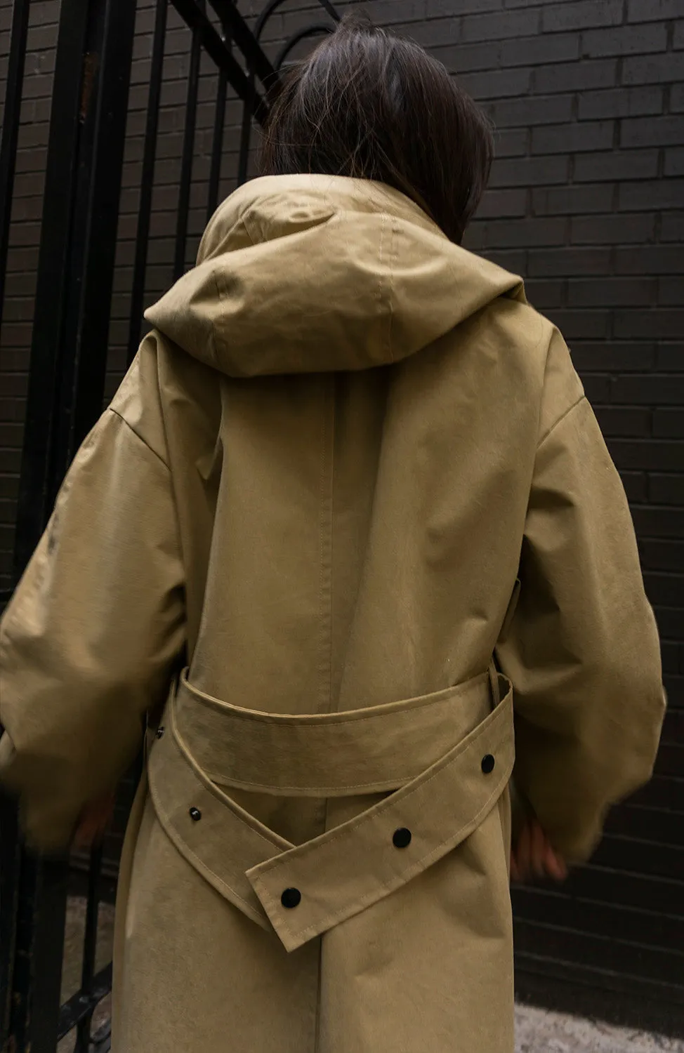 HOODED RAINCOAT