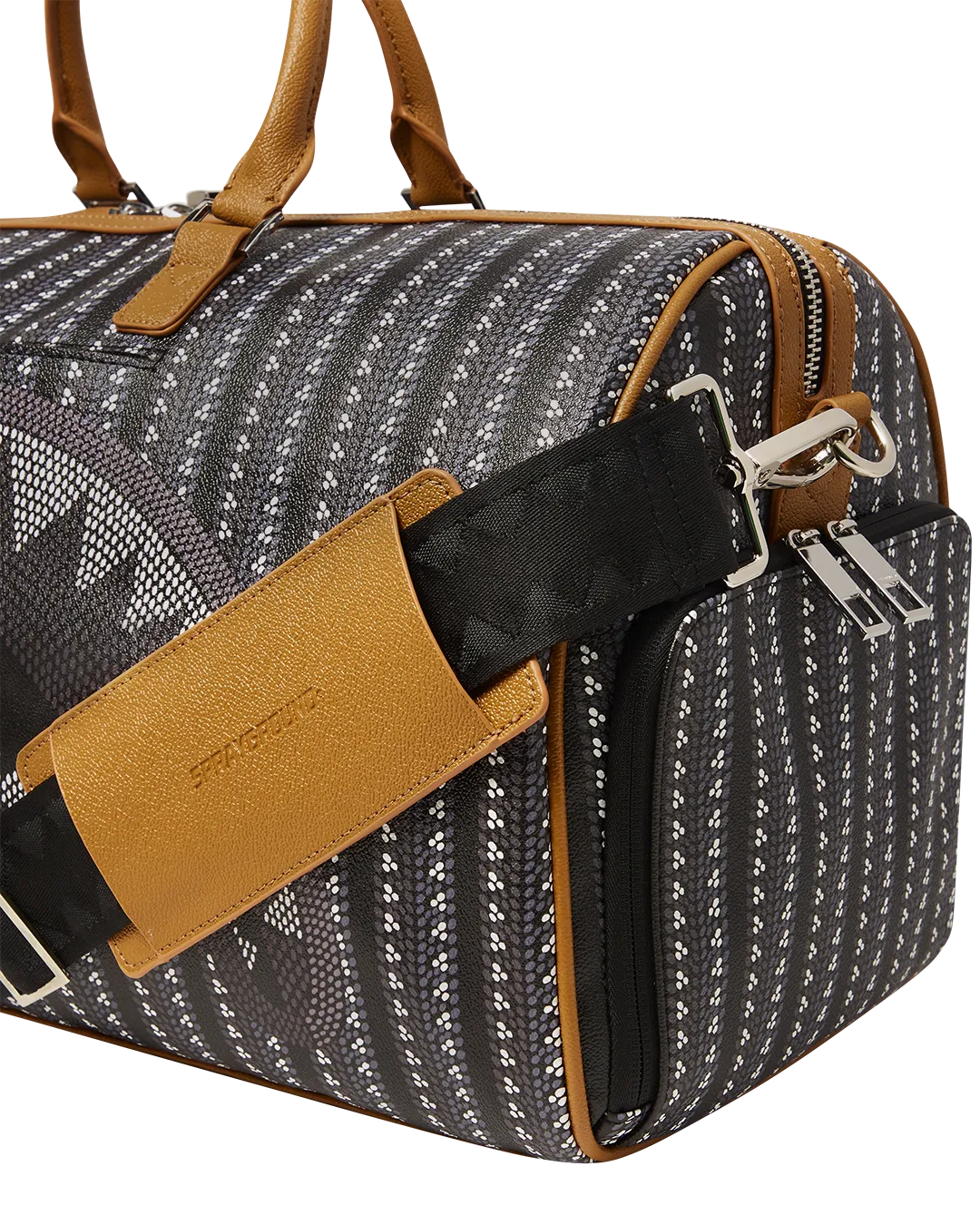 Illuchains Duffle  910d4038nsz