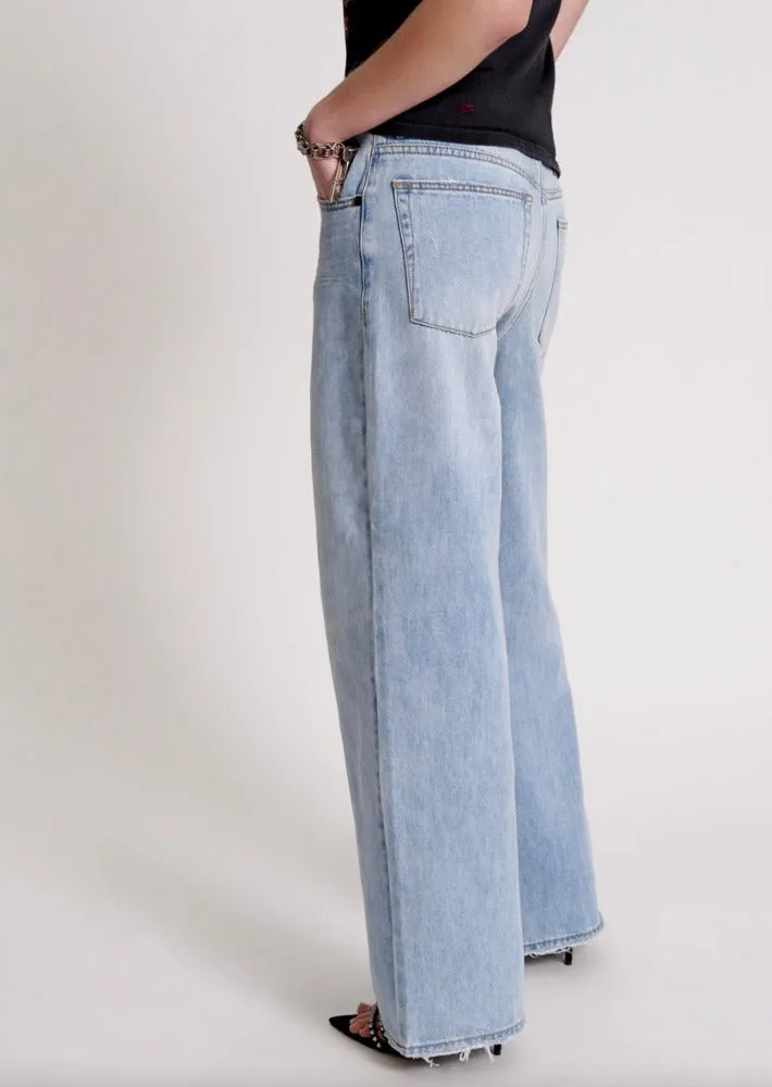 Jackson Wideleg Jean Hendrixe