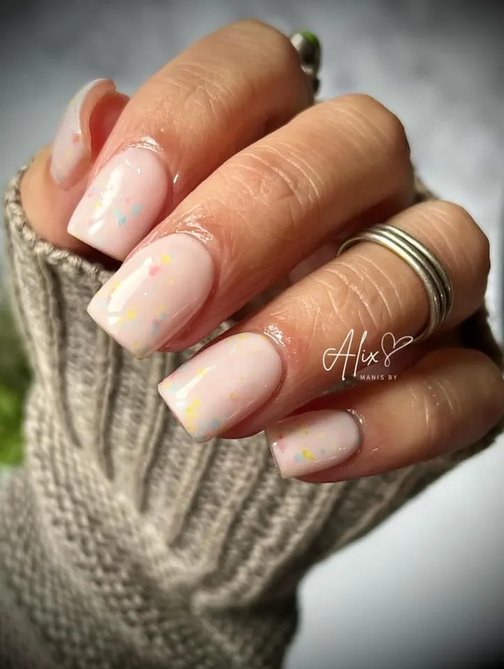 Light pink Sugar Rubber Base Coat Gel