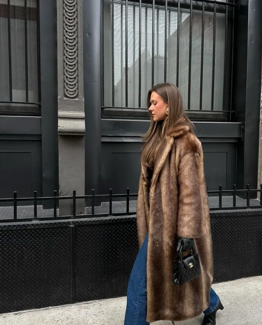 Lucy - Long Faux Fur Coat