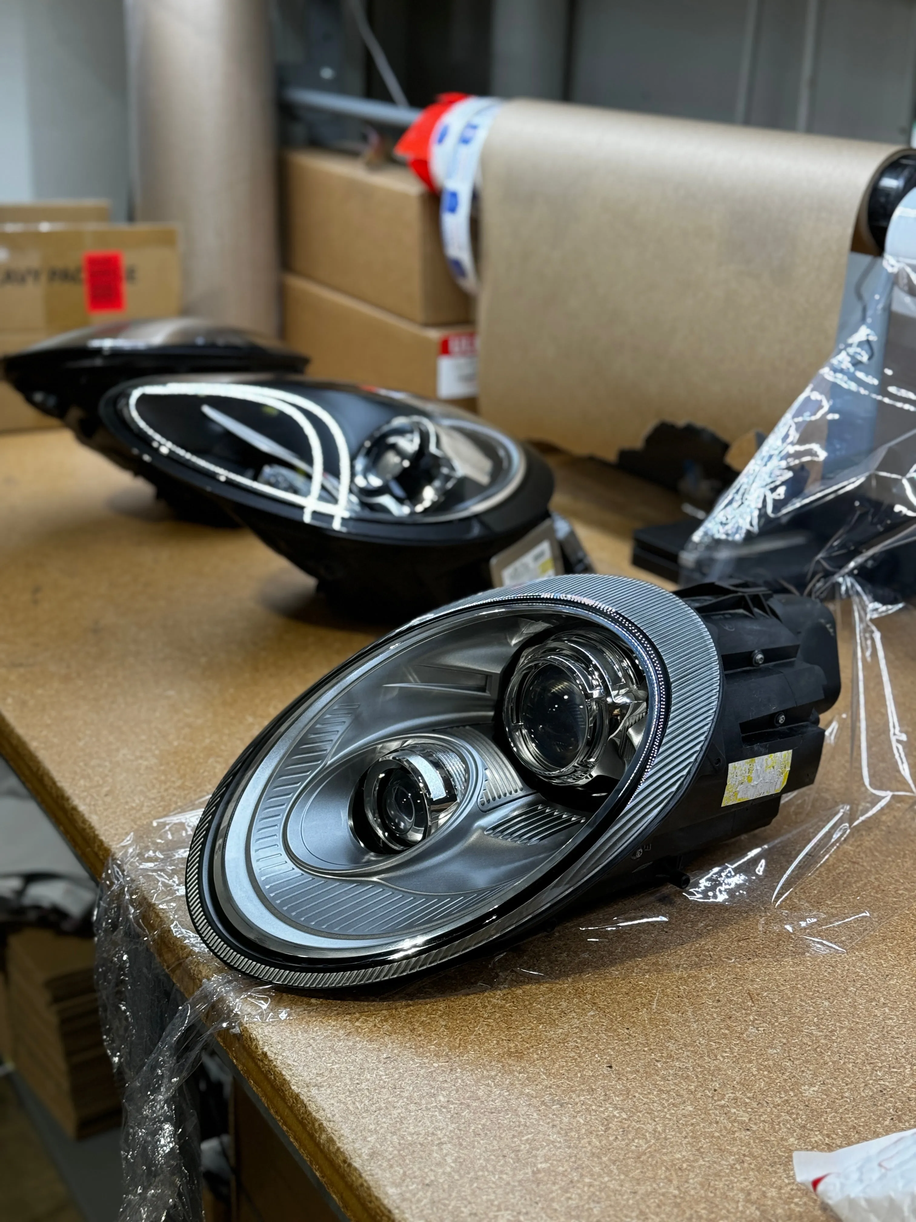 Porsche 911 Carrera 997 Headlight Lens Replacement Service (Adaptive)