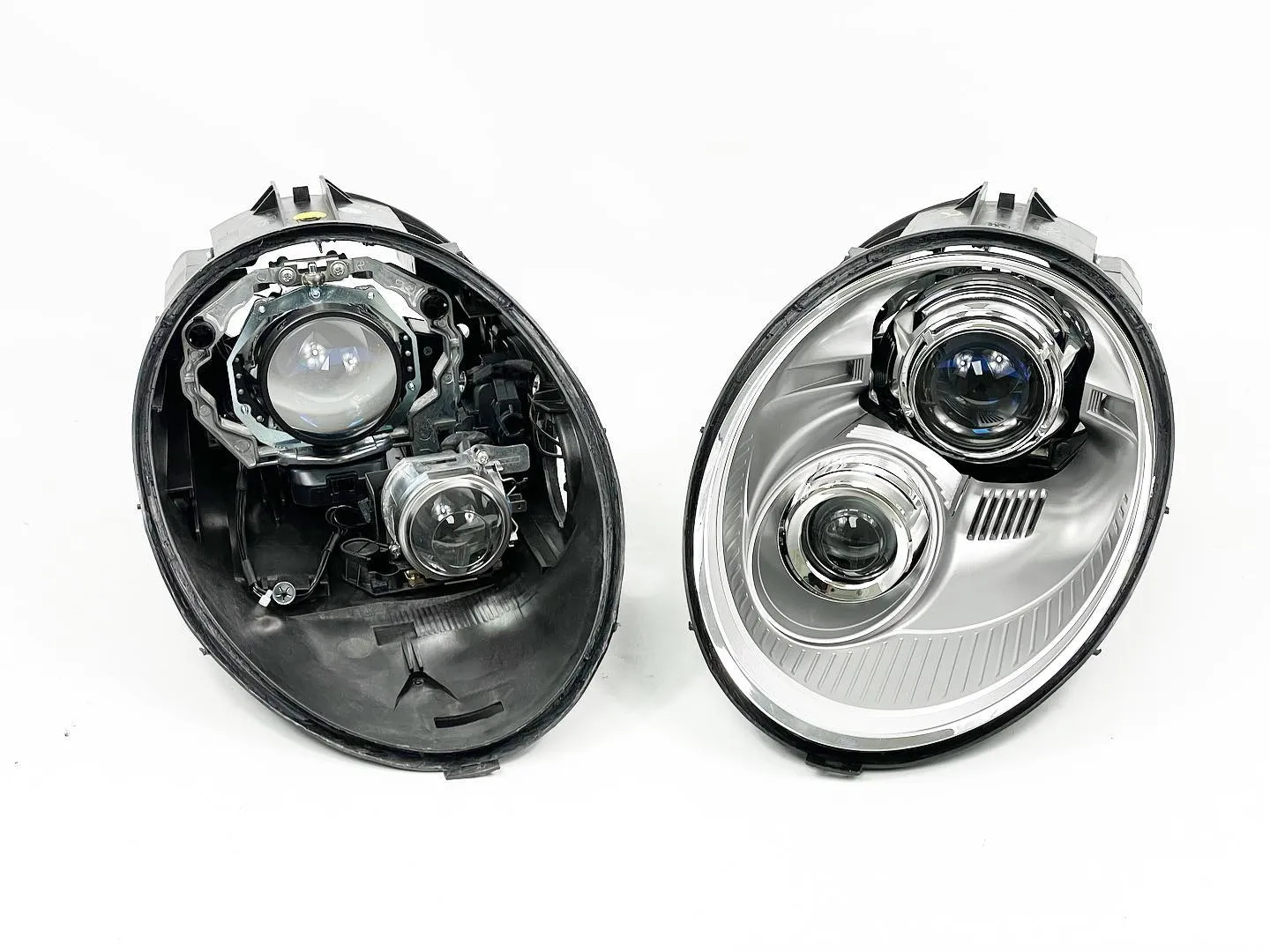 Porsche 911 Carrera 997 Headlight Lens Replacement Service (Adaptive)