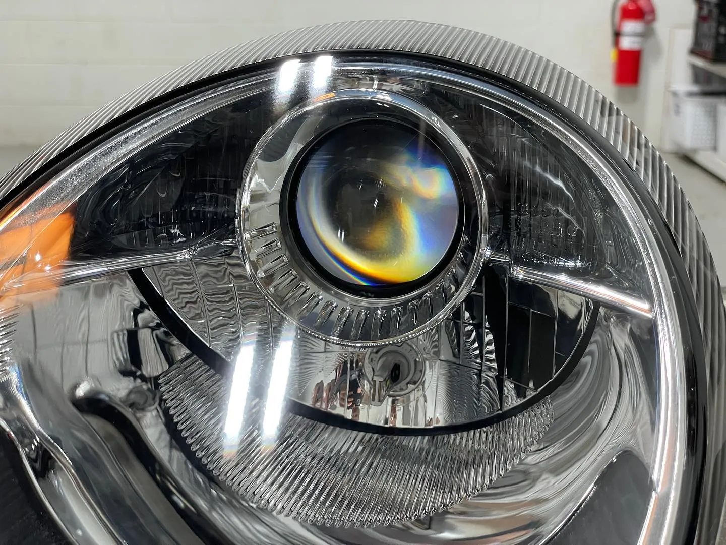 Porsche 911 Carrera 997 Headlight Lens Replacement Service (Non Adaptive)