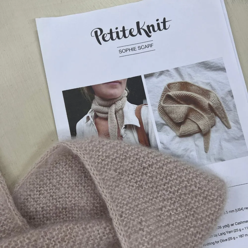 Sophie Scarf Knit Kit