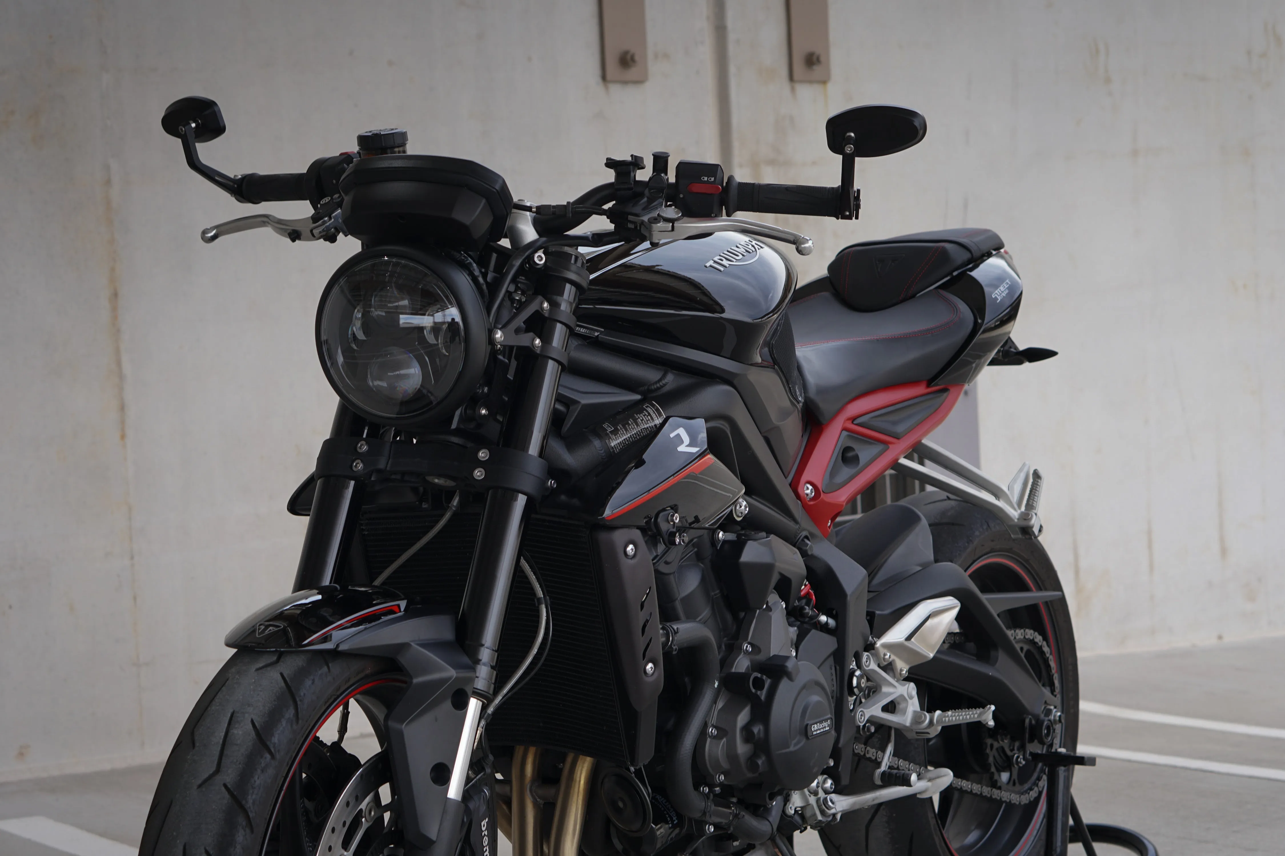 Street Triple 765 - Shallow Bucket 7" LED Headlight Kit