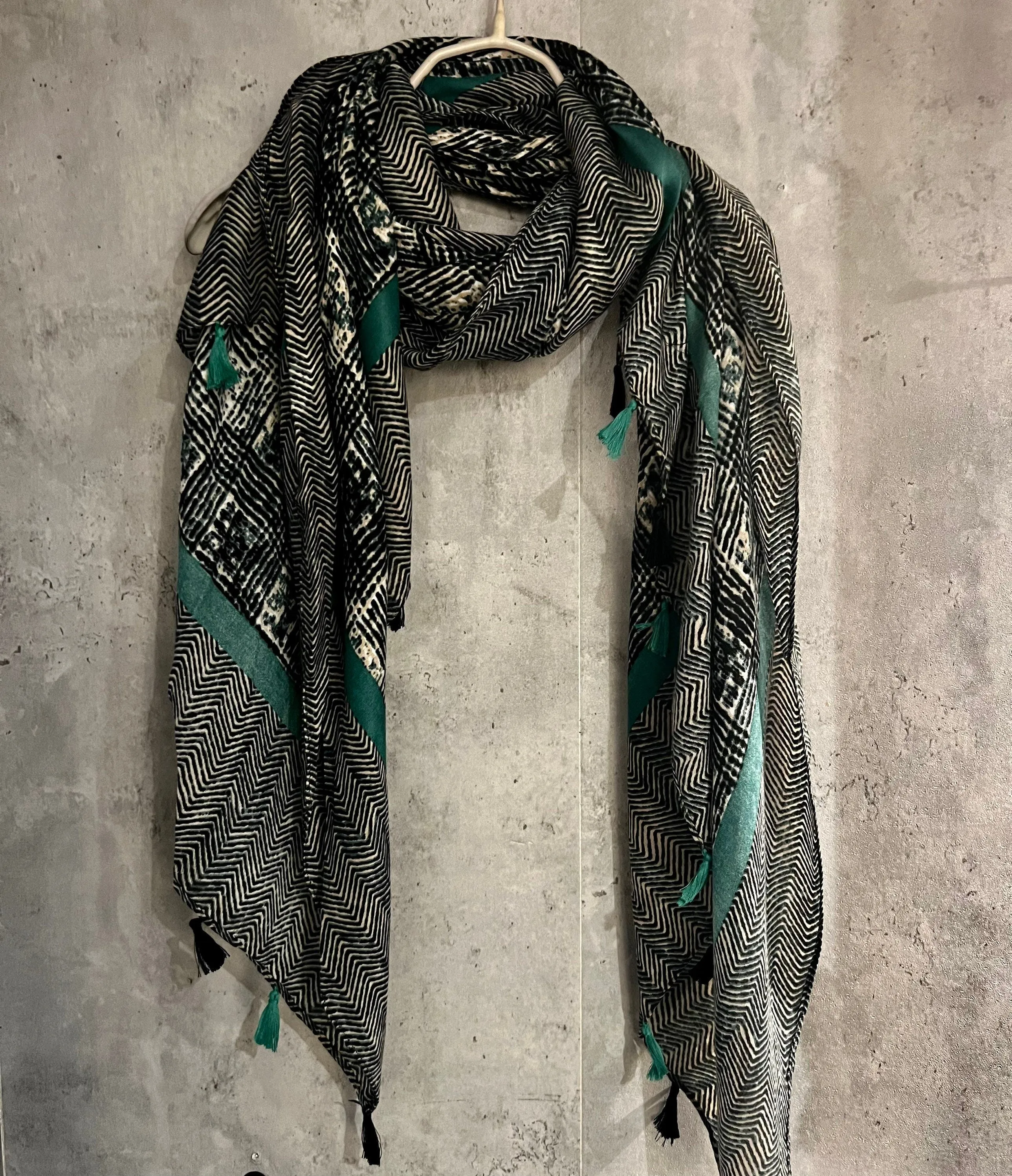 Tweed Pattern With Green Trim Tassels Cotton Scarf/Summer Autumn Winter Scarf/Gifts For Her Birthday Christmas/Gift For Mum/UK Seller