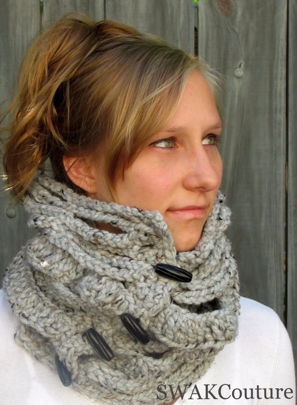 Vented Toggle Cowl Scarf