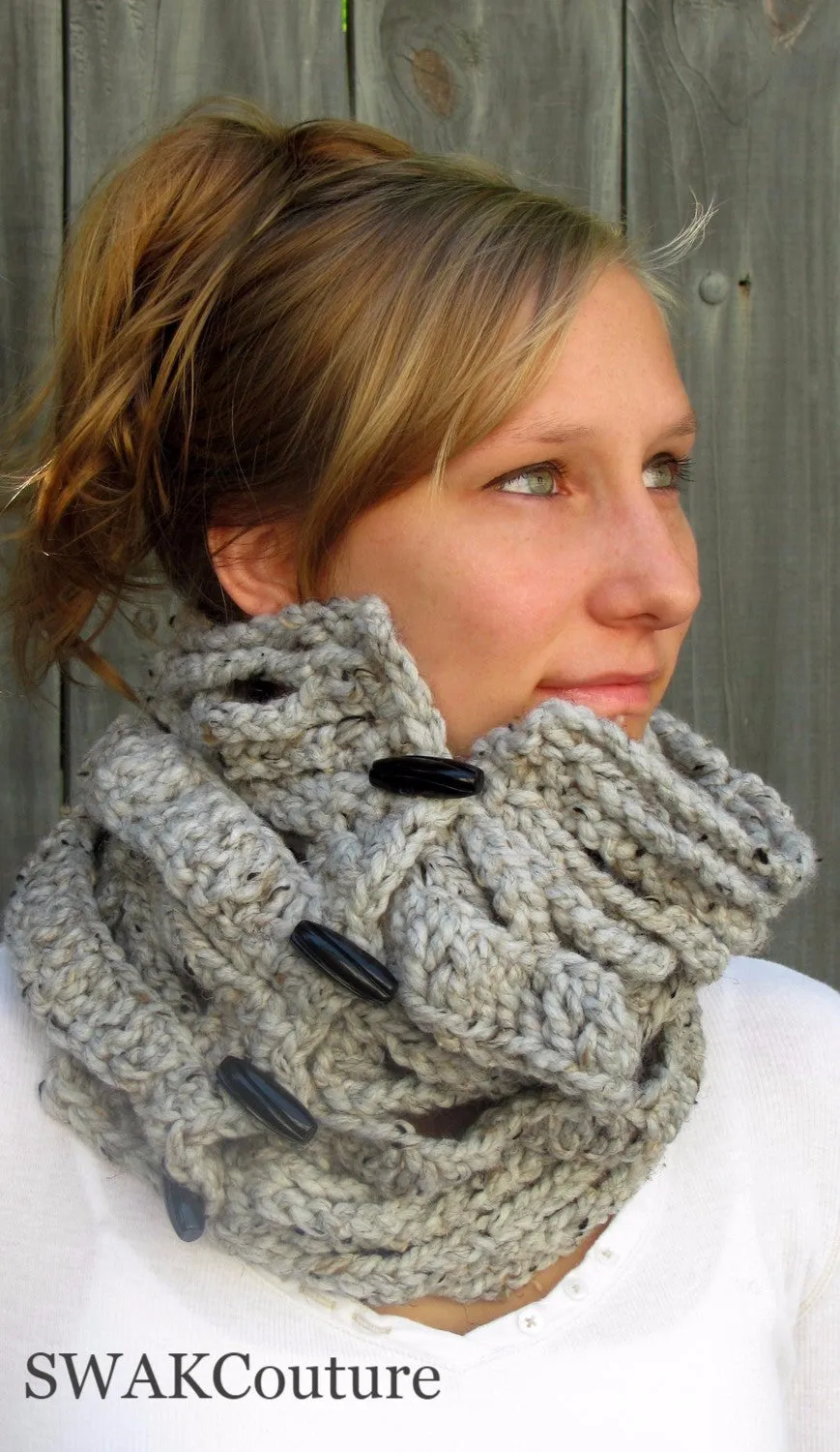 Vented Toggle Cowl Scarf