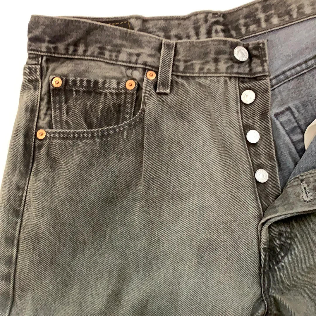 Vintage Levi’s 501 Grey Denim Jeans - W34