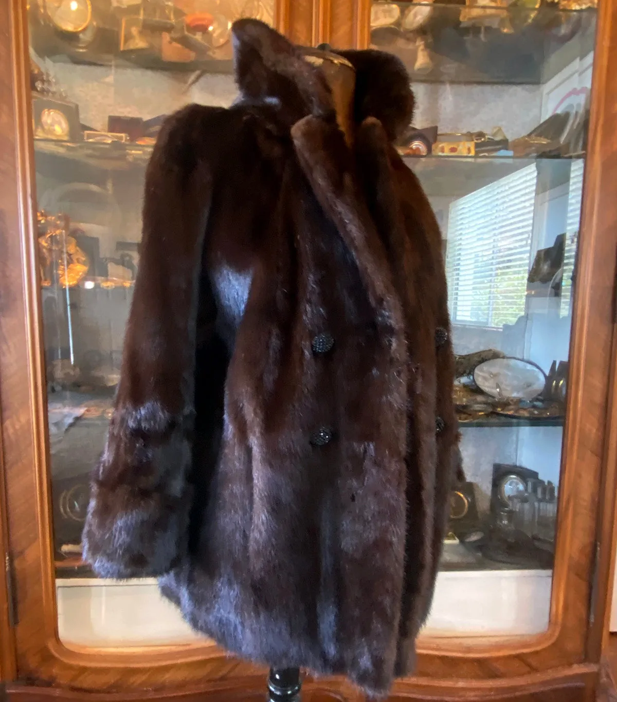 Vintage Mink Coat, Jacket, 3/4 length and size 8-12, Quilted Silk Lining, Brown Fur