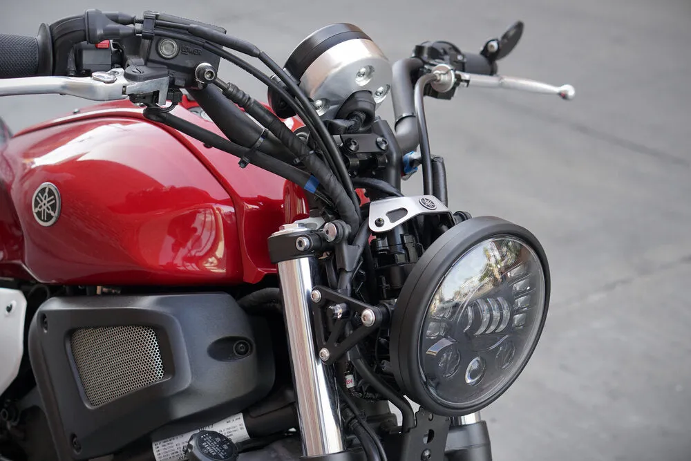 XSR700 - Brogue Collective - 7" LED Naked Headlight Kit 2016-2021