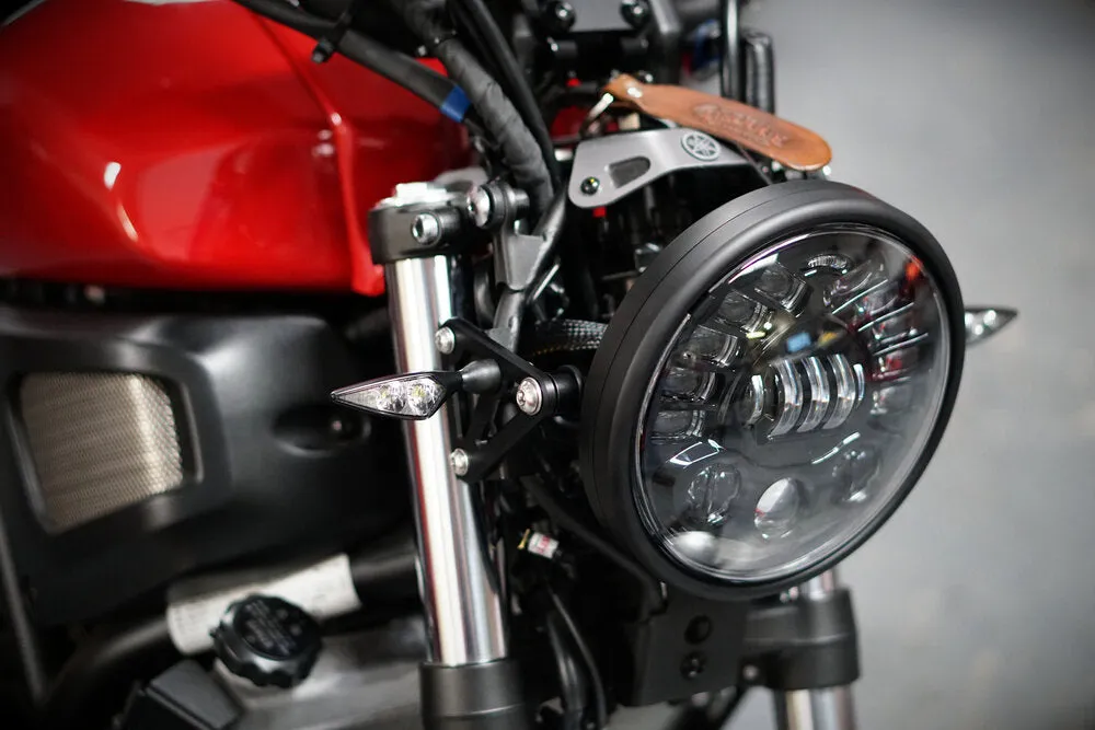 XSR700 - Brogue Collective - 7" LED Naked Headlight Kit 2022 