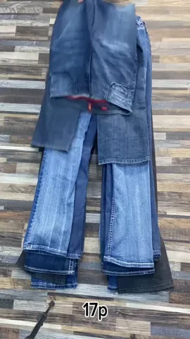 Y2K Embroidered Jeans – Iconic Denim with a Modern Update